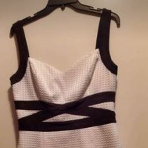 Black/White Guess Dress Size 8